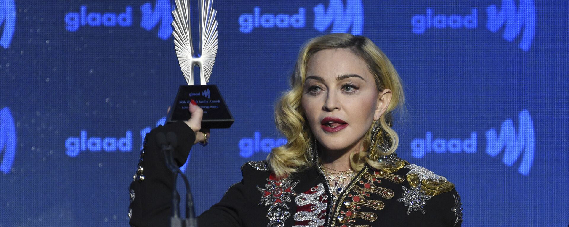 Honoree Madonna accepts the advocate for change award at the 30th annual GLAAD Media Awards at the New York Hilton Midtown on Saturday, May 4, 2019, in New York - Sputnik International, 1920, 28.06.2023