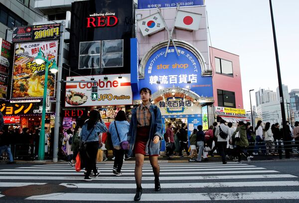 Wishing on a Star: Japanese Girls Dream to Become K-Pop Celebrities in S Korea - Sputnik International
