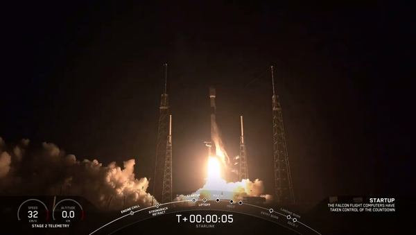 Falcon 9 with 60 Starlink Satellites lifts off from Florida's Cape Canaveral Air Force Station - Sputnik International