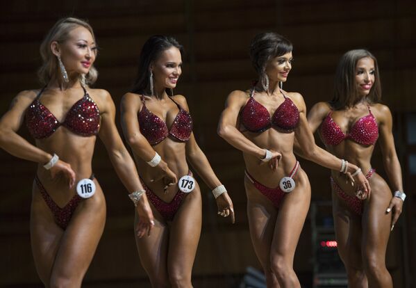 Women With Perfect Bodies and Strong Muscles: Asian Bodybuilding Championships - Sputnik International