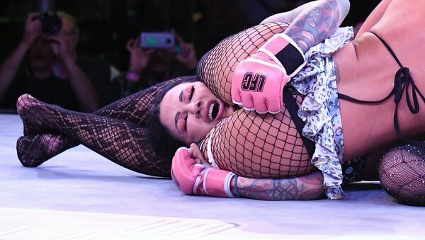 Sexy, Nerdy, Inked & Curvy: Lingerie Fighting Championships in the US - Sputnik International