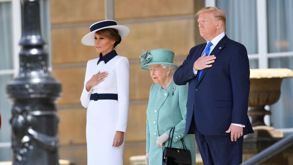 U.S. President Donald Trump and First Lady Melania Trump attend a welcome ceremony with Britain's Queen Elizabeth at Buckingham Palace, in London, Britain, June 3, 2019 - Sputnik International