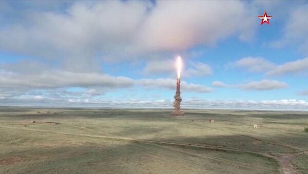 Russian military test launches ABM missile. - Sputnik International
