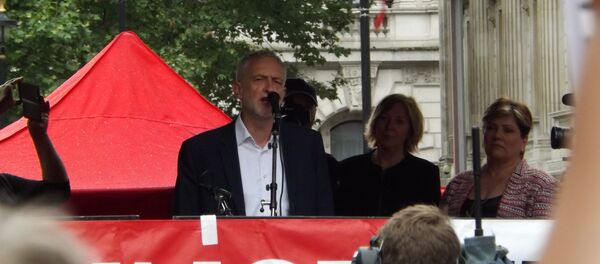 Jeremy Corbyn at anti-Trump rally - Sputnik International