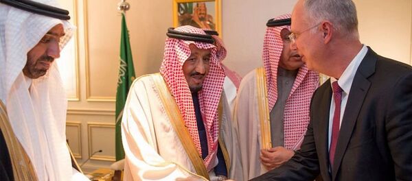 CEO of RDIF Kirill Dmitriev and the Custodian of the Two Holy Mosques CEO of RDIF Kirill Dmitriev and the Custodian of the Two Holy Mosques - Sputnik International