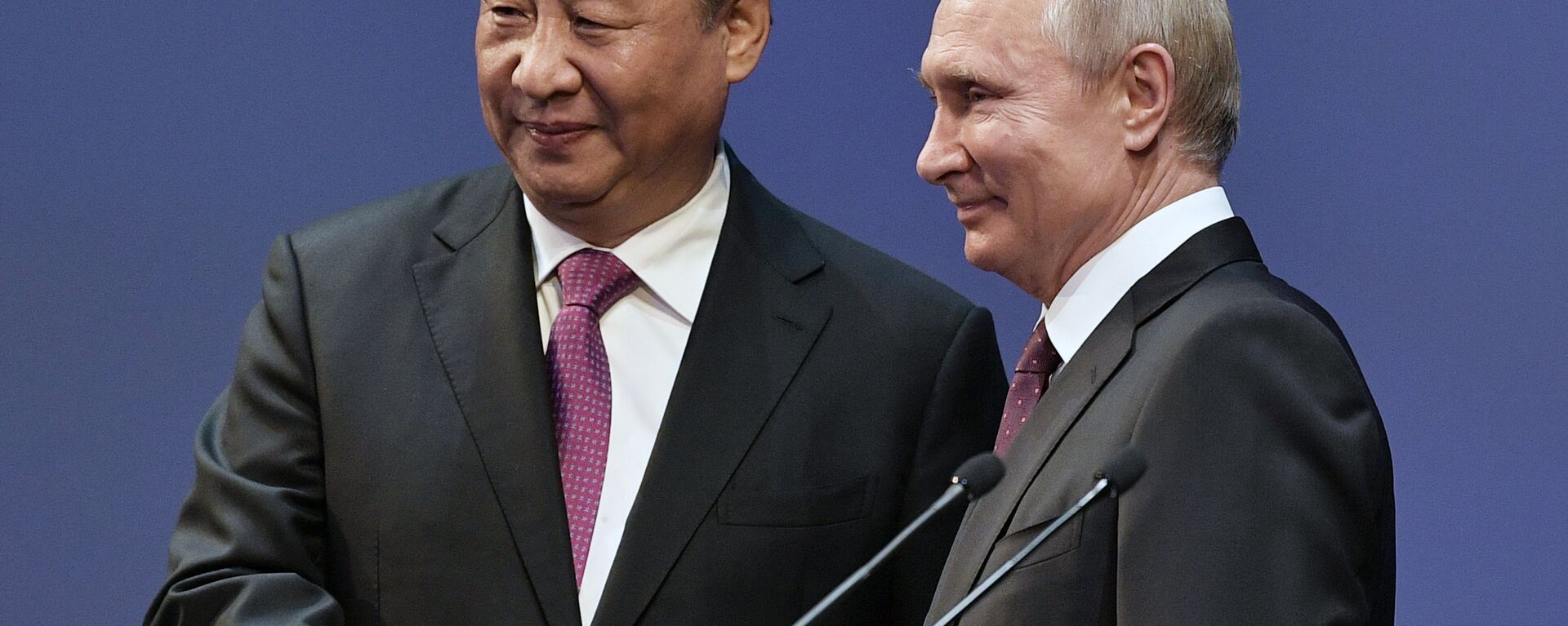 Russian President Vladimir Putin and Chinese leader Xi Jinping - Sputnik International, 1920, 01.01.2023