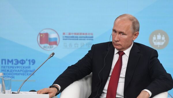 Russian President V. Putin at the St. Petersburg International Economic Forum - Sputnik International