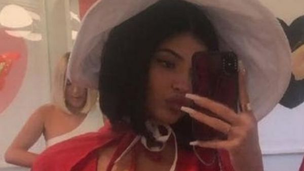 Kylie Jenner during her “The Handmaid’s Tale party. - Sputnik International