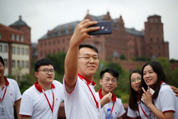 Rare Look Inside Chinese Tech Giant Huawei's New Ox Horn Campus - Sputnik International