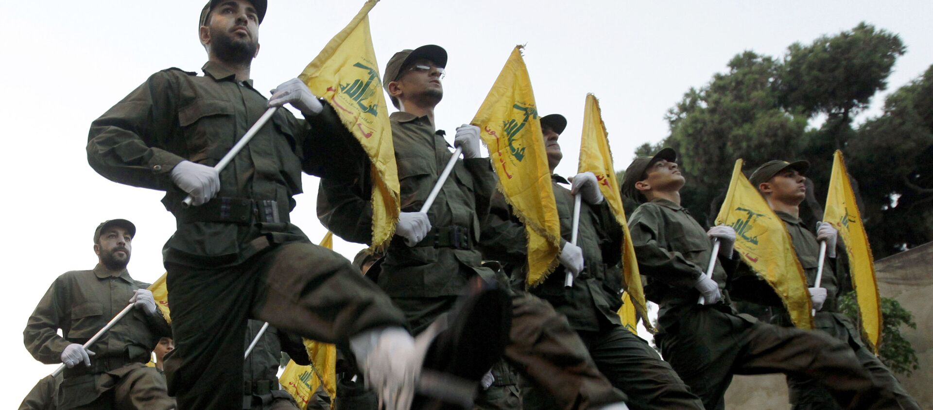 FILE - In this Nov. 12, 2010 file photo, Hezbollah fighters parade during the inauguration of a new cemetery for their fighters who died in fighting against Israel, in a southern suburb of Beirut, Lebanon - Sputnik International, 1920, 05.09.2020