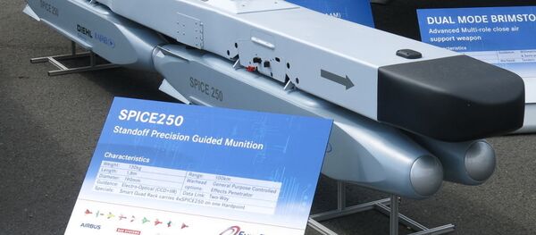 Quad rack with 4x Rafael SPICE 250 glide bomb (mockup) - Sputnik International