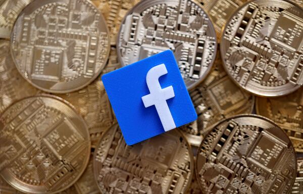 Rep. Maxine Waters Claims Facebook's Digital Currency 'Would Be an Alternative to US Dollar' Rep. Maxine Waters Claims Facebook's Digital Currency 'Would Be an Alternative to US Dollar' - Sputnik International