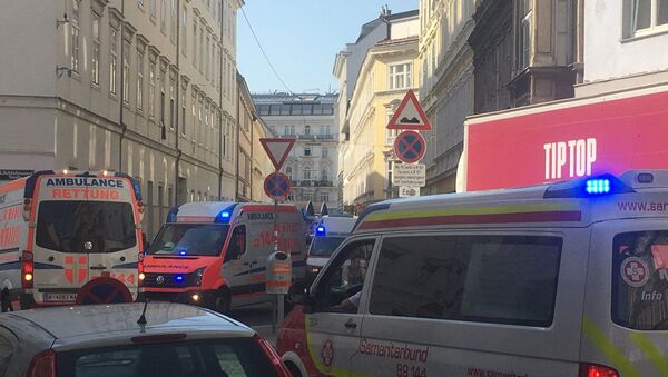 Ambulances are seen near the site of a partial building collapse in Vienna, Austria, June 26, 2019 in this picture obtained from social media.  - Sputnik International