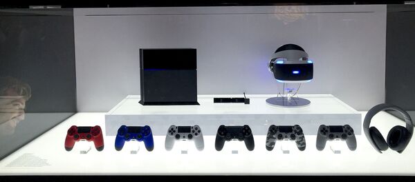 Sony PlayStation 4 wireless controllers are displayed at the E3 Electronic Entertainment Expo at Los Angeles Convention Center on Tuesday, June 16, 2015, in Los Angeles - Sputnik International