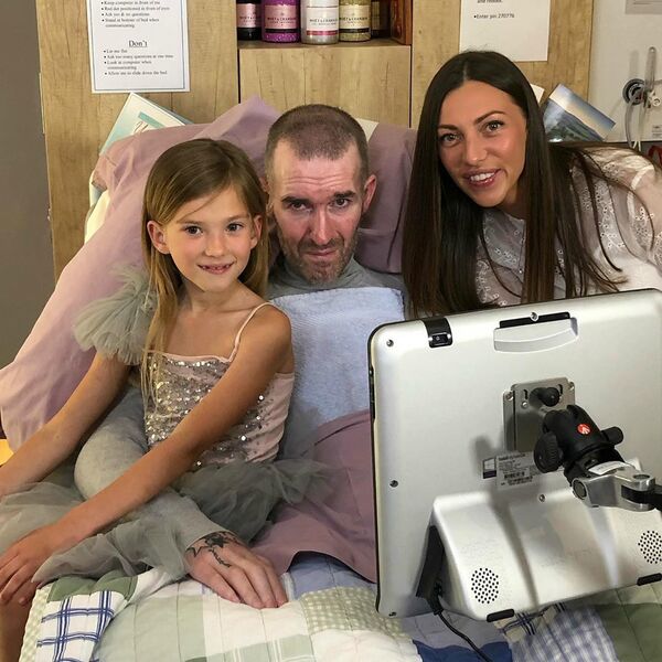 Wife of Terminally Ill Ex-Rangers Player Ricksen Says Ronaldo Helped Them With ‘Sweaty Jersey’ Wife of Terminally Ill Ex-Rangers Player Ricksen Says Ronaldo Helped Them With ‘Sweaty Jersey’ - Sputnik International