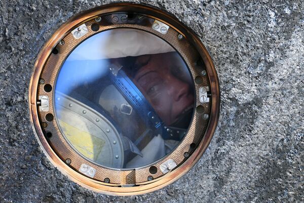 NASA Astronaut Anne McClain Returns to Earth  - Sputnik International