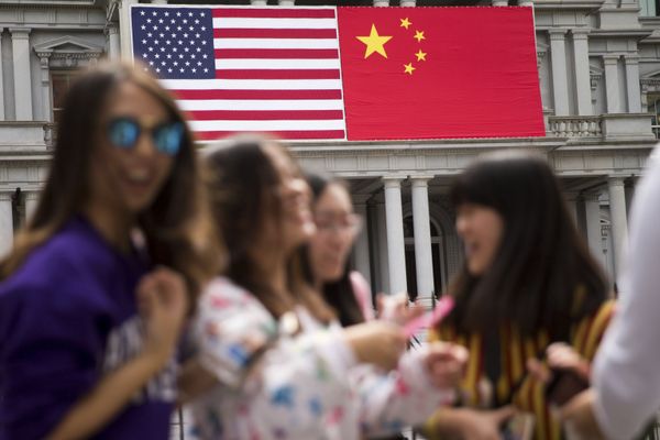 Why is West Spreading Rumours About China's 'Hybrid Warfare'? - Sputnik International
