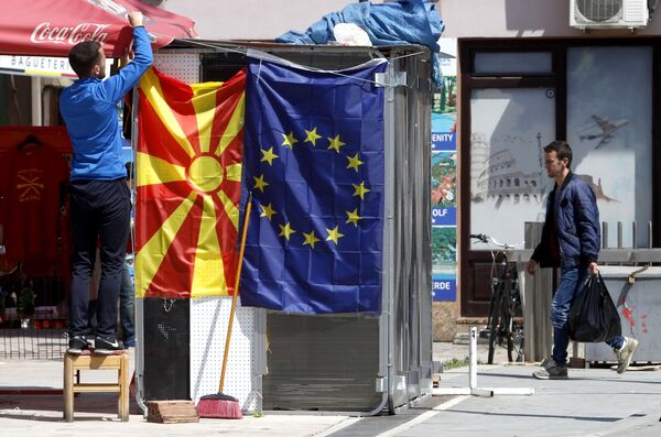North Macedonia Parliament Ratifies Country's Accession to NATO North Macedonia Parliament Ratifies Country's Accession to NATO - Sputnik International