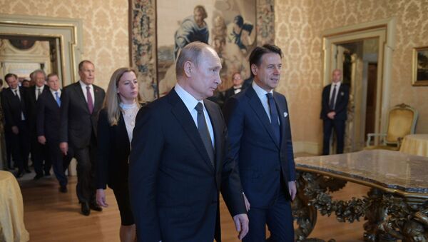 Russian President Vladimir Putin and Italian Prime Minister Conte during Putin's state visit to Italy, July 4, 2019. - Sputnik International