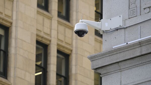 In this photo taken Tuesday, May 7, 2019, is a security camera in the Financial District of San Francisco. San Francisco is on track to become the first U.S. city to ban the use of facial recognition by police and other city agencies as the technology creeps increasingly into daily life.  - Sputnik International