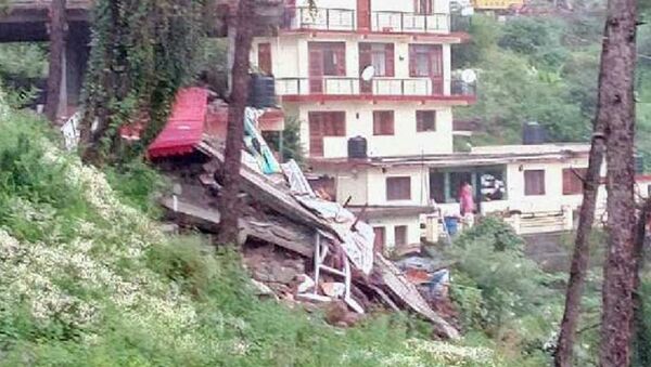 Collapsed building in India - Sputnik International