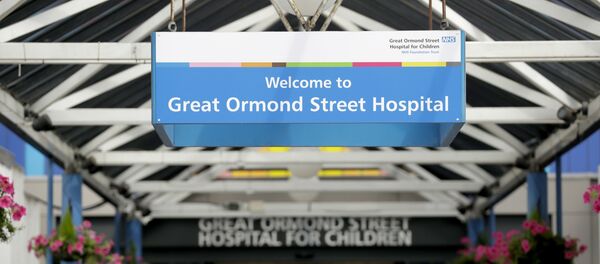 BRITAIN SICK BABY BRITAIN SICK BABY - Sputnik International