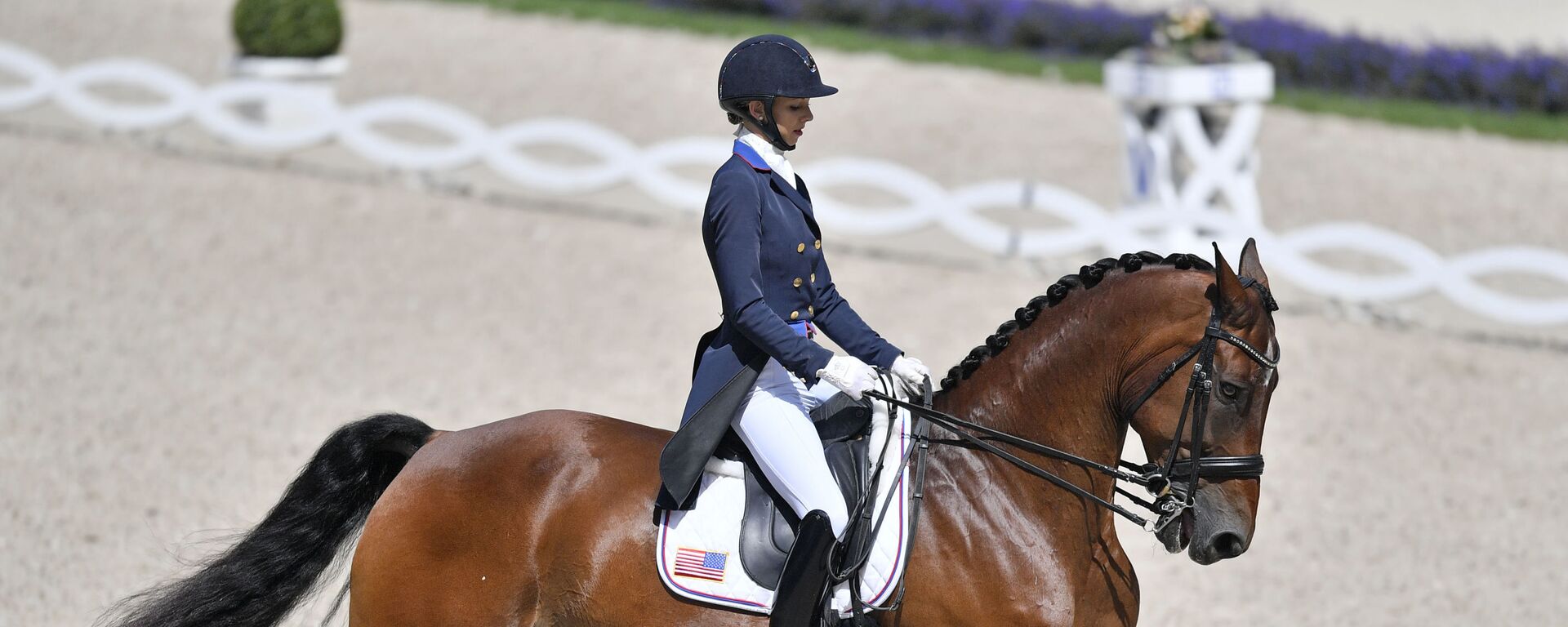Laura Graves of the USA performs on Verdades at the Grand Prix Freestyle Dressage CDIO at the CHIO Equestrian Festival in Aachen, Germany, Sunday, July 23, 2017 - Sputnik International, 1920, 24.08.2019