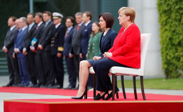 Angela Merkel Says She Can Do the Job of Chancellor Amid Health Concerns Over Shaking Episodes - Sputnik International