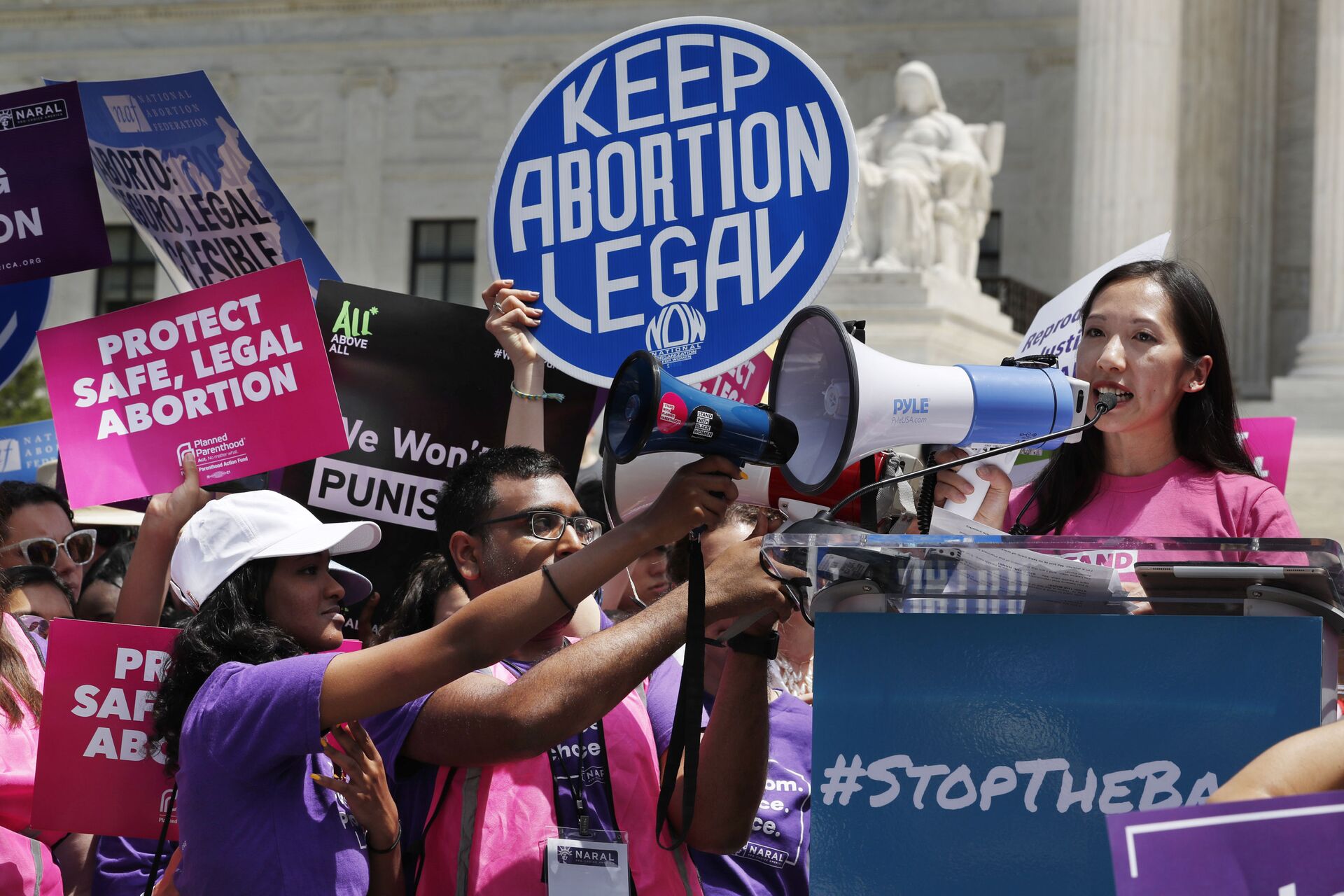 President of Planned Parenthood Leana Wen speaks during a protest against abortion bans - Sputnik International, 1920, 07.09.2021