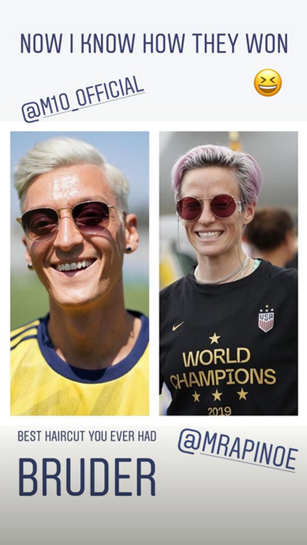 Striking Similarity: Aubameyang Jokes Ozil Looks Like Megan Rapinoe After Dying His Hair - Sputnik International
