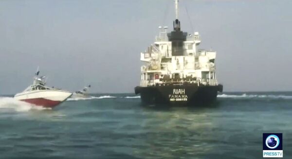 Iranian Revolutionary Guards Detain Foreign Tanker in Persian Gulf Carrying Contraband Fuel - Report Iranian Revolutionary Guards Detain Foreign Tanker in Persian Gulf Carrying Contraband Fuel - Report - Sputnik International