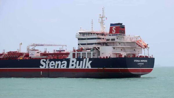 This picture, released by Tasnim News Agency on 20 July 2019, shows the British-flagged tanker Stena Impero anchored at the port city of Bandar Abbas in southern Iran - Sputnik International