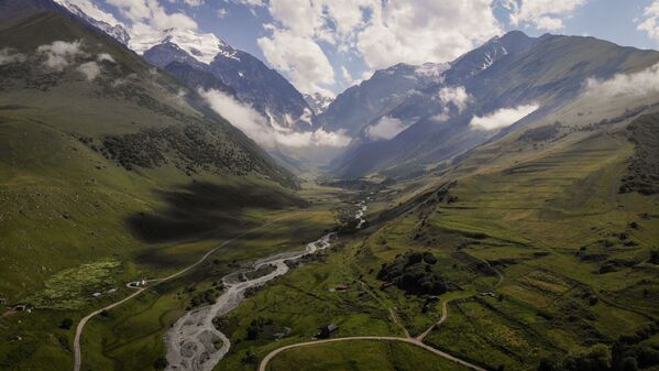 A general view of the Dzhimara river-valley, Russia's Republic of North Ossetia - Alania. - Sputnik International