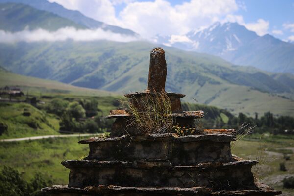 Part of the tomb in the 'City of the Dead' necropolis in Dargavs village in Russia's republic of North Ossetia - Sputnik International