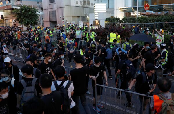 Hong Kong Police Fire Tear Gas at Extradition Bill Protesters – Reports Hong Kong Police Fire Tear Gas at Extradition Bill Protesters – Reports - Sputnik International