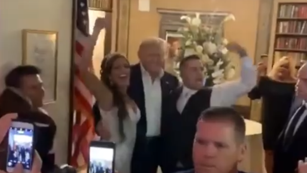 US President Donald Trump at his supporters' wedding - Sputnik International