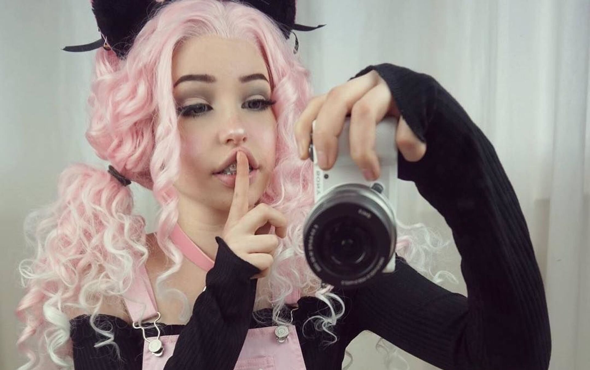 Instagram bans 'gamer girl' Belle Delphine, the influencer who