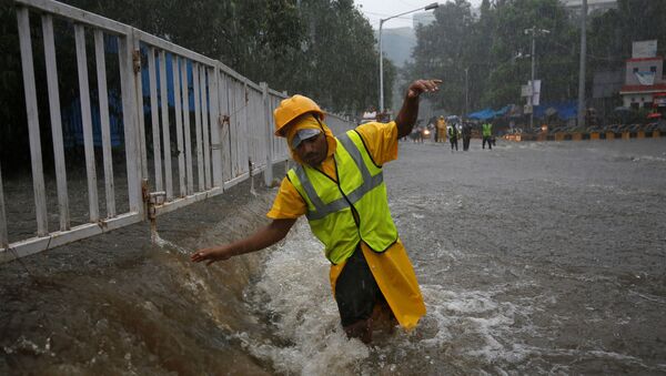 Heavy Raina in Mumbai, India - Sputnik International