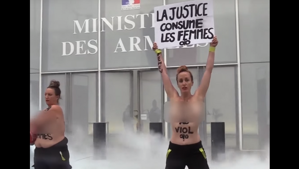 FEMEN protest - Sputnik International