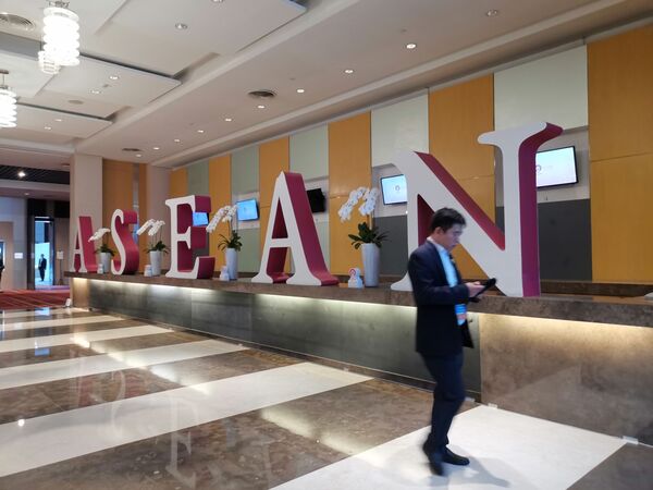 ASEAN Reaffirms Russia’s Strategic Partner Role at Lavrov’s Meeting With Top Diplomats - Sputnik International