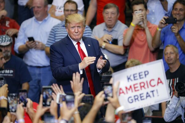 Why Trump's New Green Card Regulation Doesn't Look Like an Overall Cost Saver Why Trump's New Green Card Regulation Doesn't Look Like an Overall Cost Saver - Sputnik International