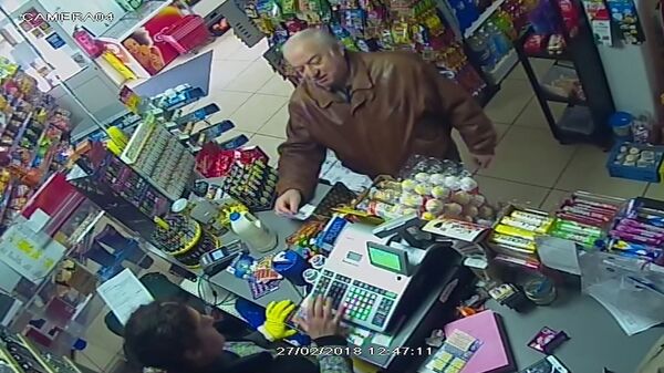 FILE - In this Feb. 27, 2018 file grab taken from CCTV video provided by ITN, former spy Sergei Skripal shops at a store in Salisbury, England - Sputnik International