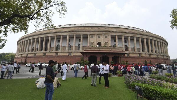 Visitors are seen at the Parliament House in New Delhi on August 5, 2019. - Sputnik International