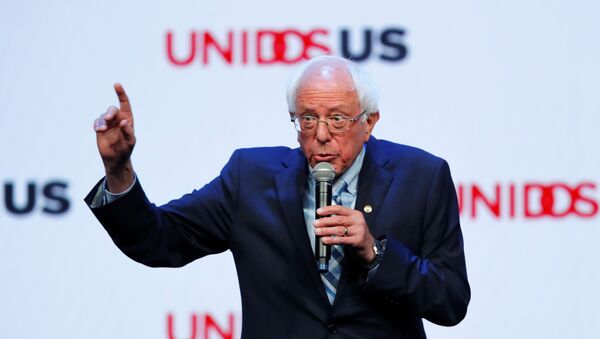 Democratic 2020 presidential candidate and U.S. Senator Bernie Sanders gestures as he speaks at the UnidosUS Annual Conference, in San Diego, California, U.S., August 5, 2019 - Sputnik International