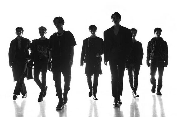 New Rules for Idol Trainees, K-Pop Stars Ahead Military Enlistment Revealed - Sputnik International