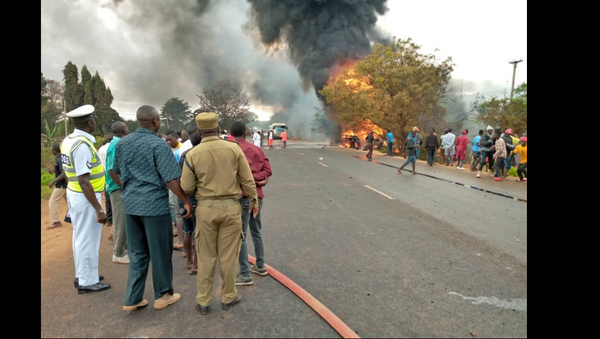 Fuel tanker explosion in Tanzania kills over 57 people. 10 August, 2019 - Sputnik International