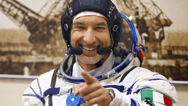 Italian astronaut Luca Parmitano - Sputnik International