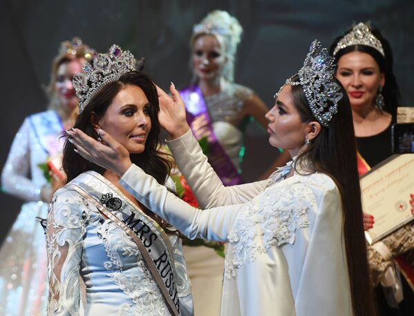 Ksenia Krivko from Kemerovo claimed the title of Mrs Russia Globe 2019. - Sputnik International