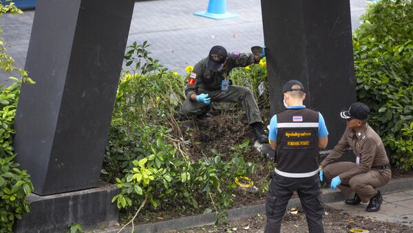 Thai investigators examine a site of an explosion - Sputnik International