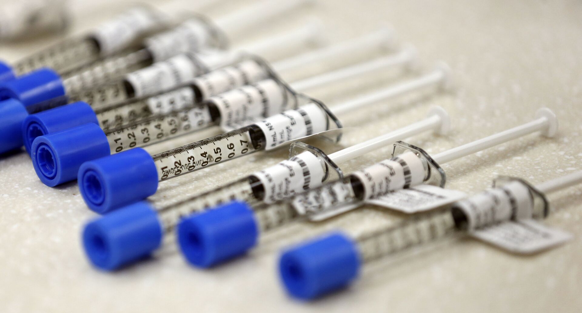 This file photo shows syringes of the opioid painkiller fentanyl in an inpatient pharmacy. - Sputnik International, 1920, 25.04.2022